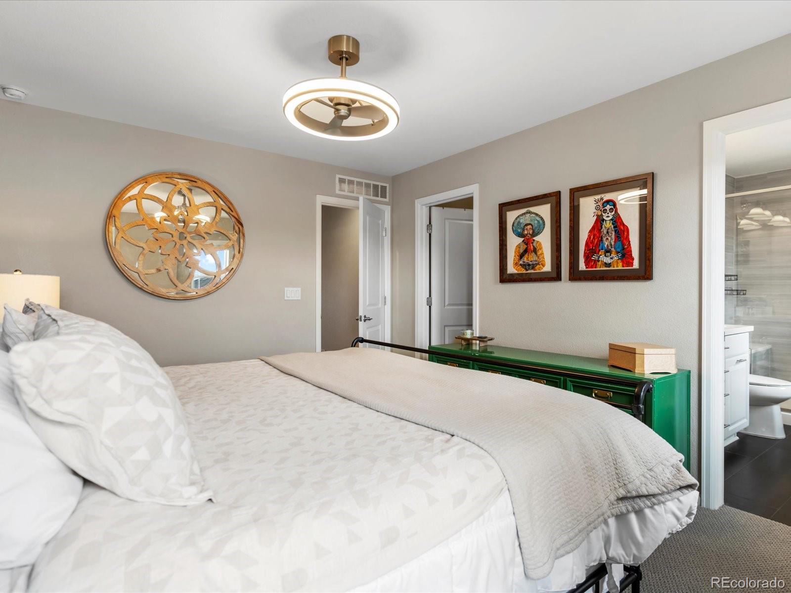 MLS Image #23 for 11049 e 28th place,denver, Colorado