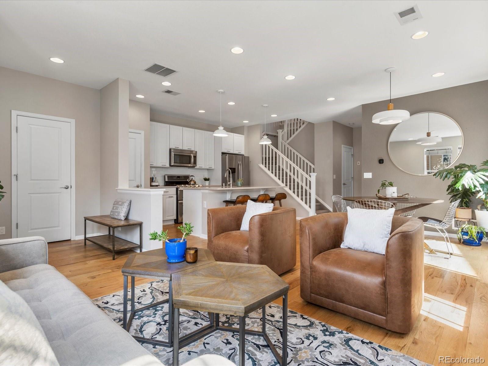 MLS Image #7 for 11049 e 28th place,denver, Colorado