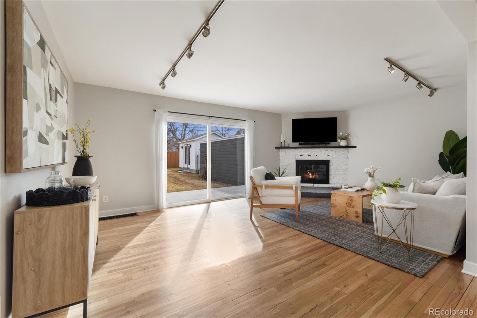 MLS Image #7 for 1876 s adams street,denver, Colorado
