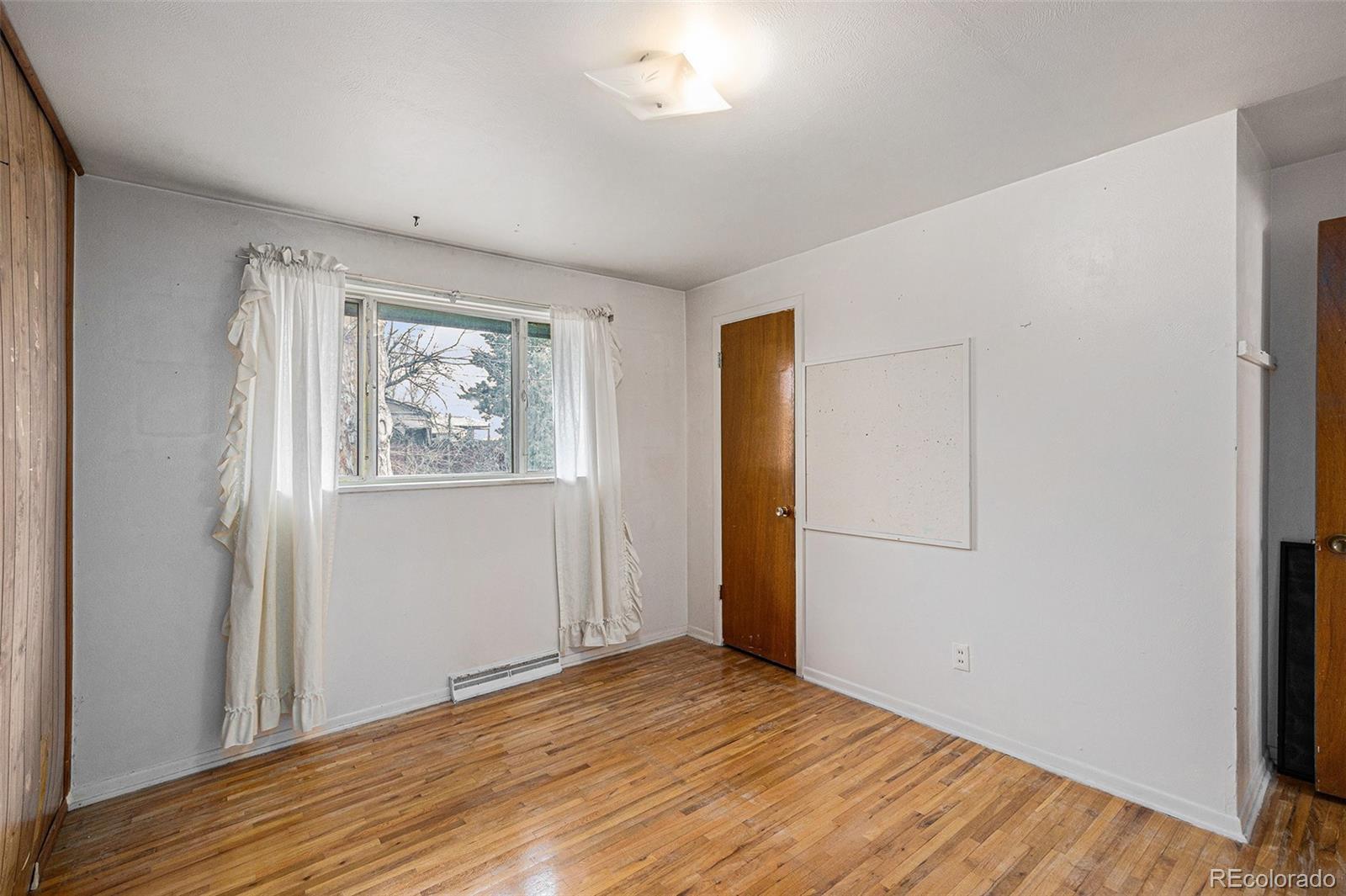 MLS Image #5 for 3722 s green court,englewood, Colorado