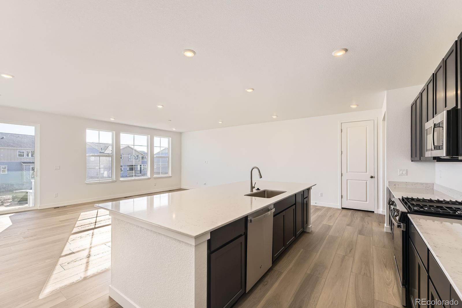 MLS Image #3 for 39876  floyd street,elizabeth, Colorado