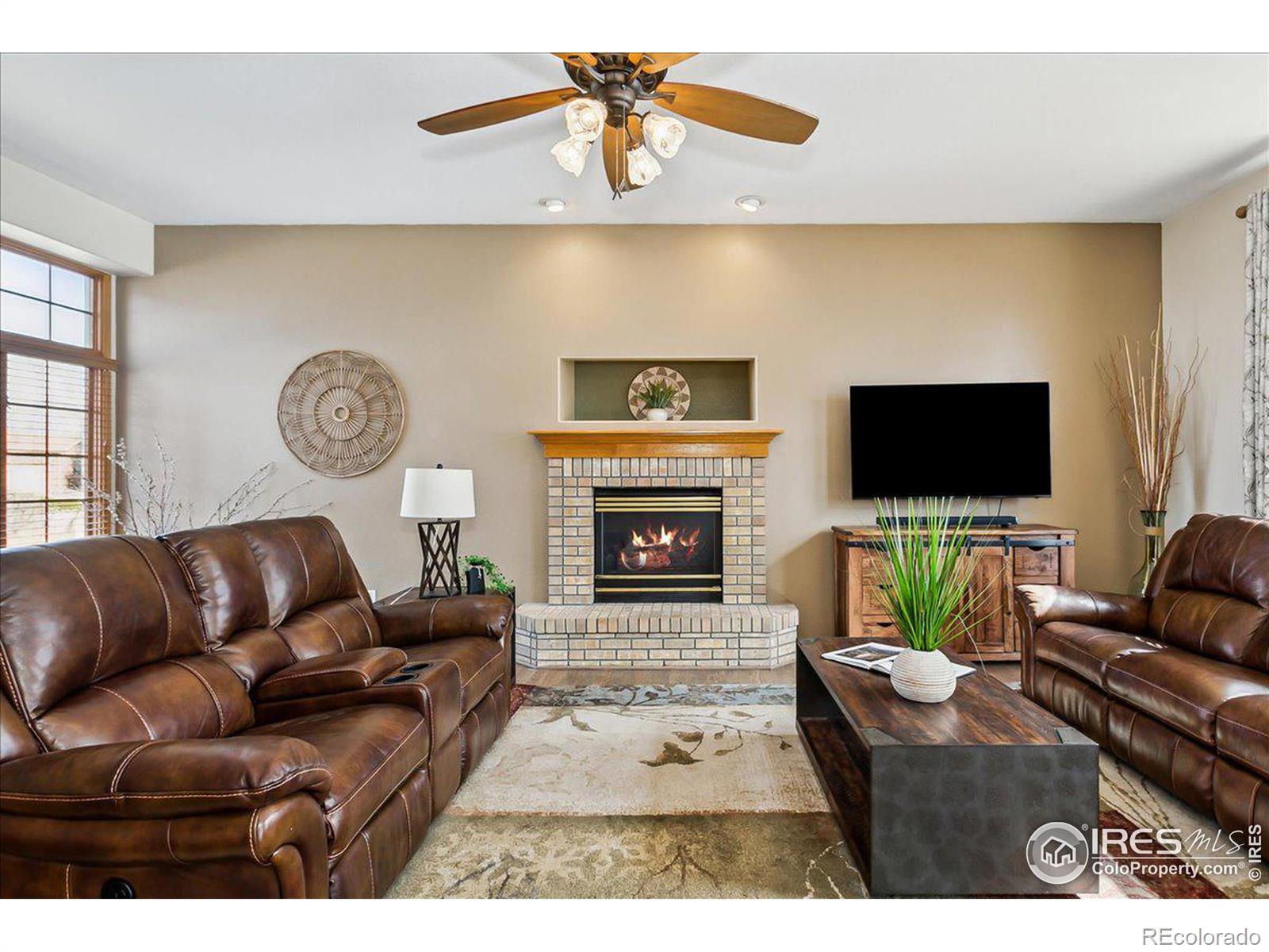 MLS Image #2 for 1012 n 4th street,johnstown, Colorado