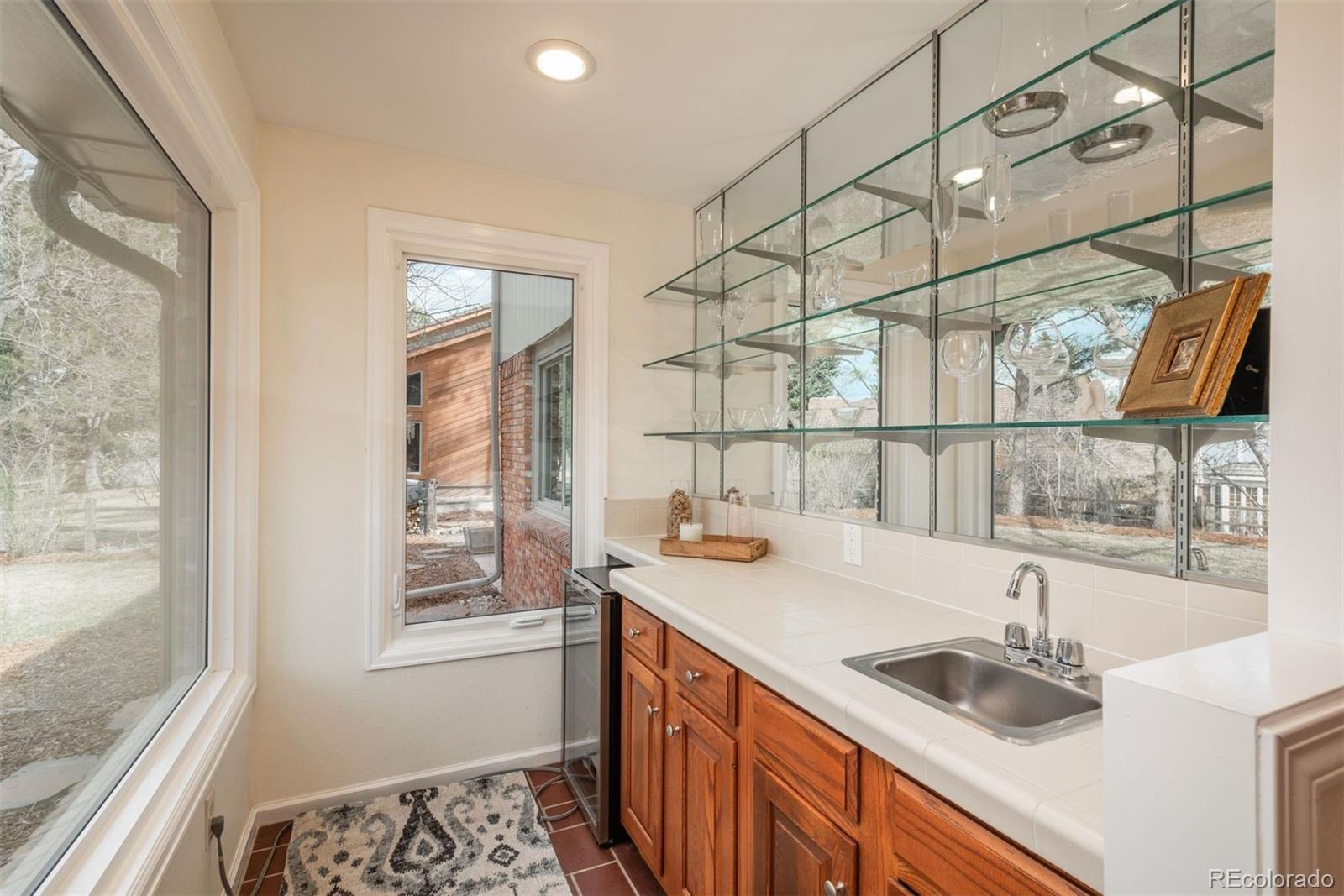 MLS Image #9 for 9502 e lake circle,greenwood village, Colorado
