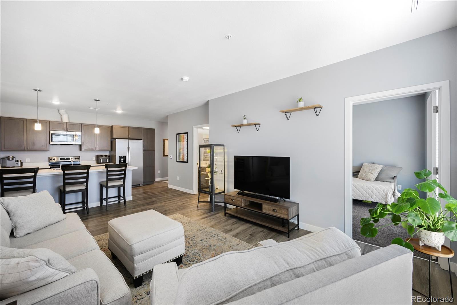 MLS Image #6 for 8475 e 36th avenue,denver, Colorado