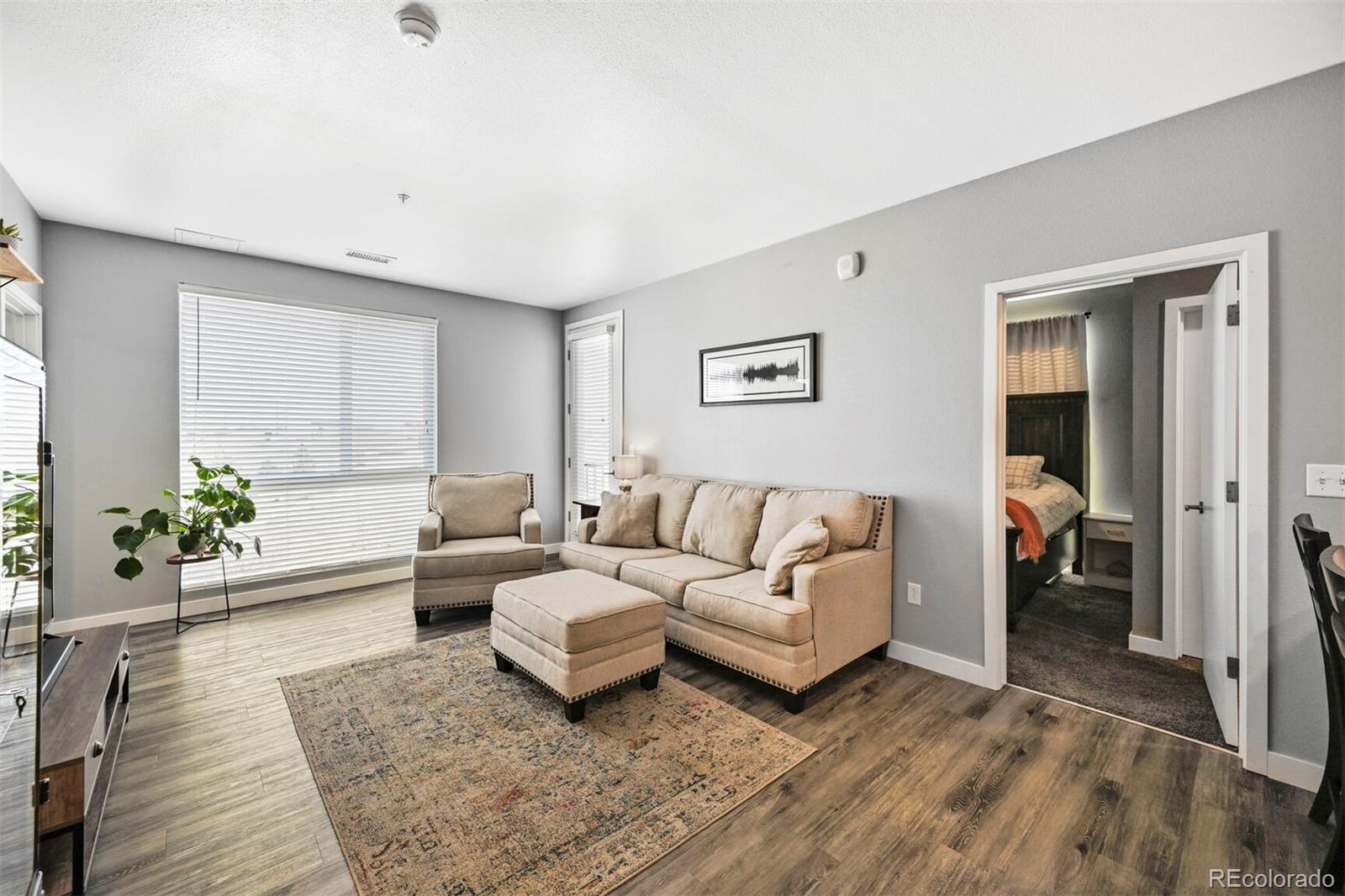 MLS Image #7 for 8475 e 36th avenue,denver, Colorado