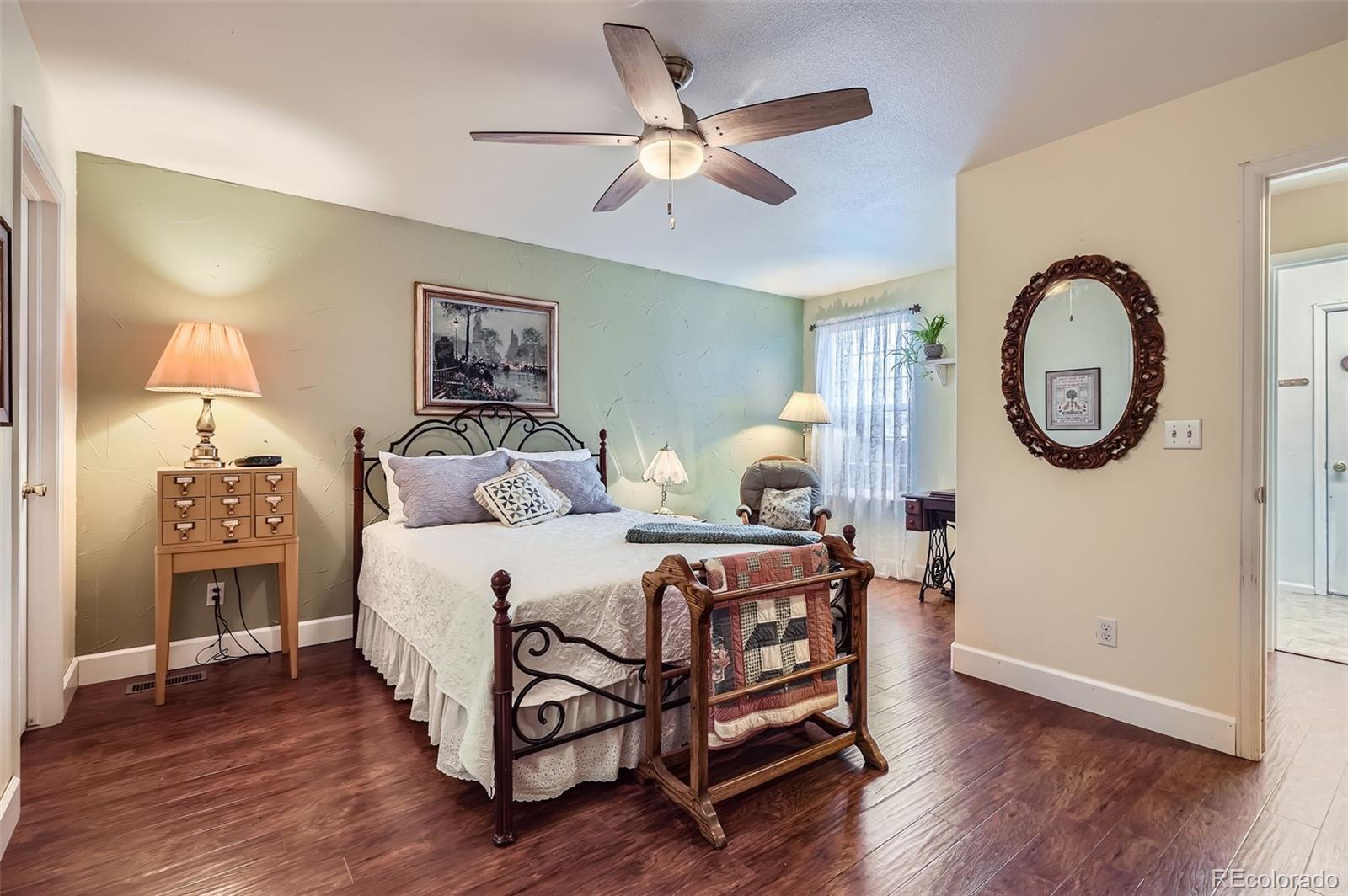MLS Image #12 for 8345  moore street,arvada, Colorado