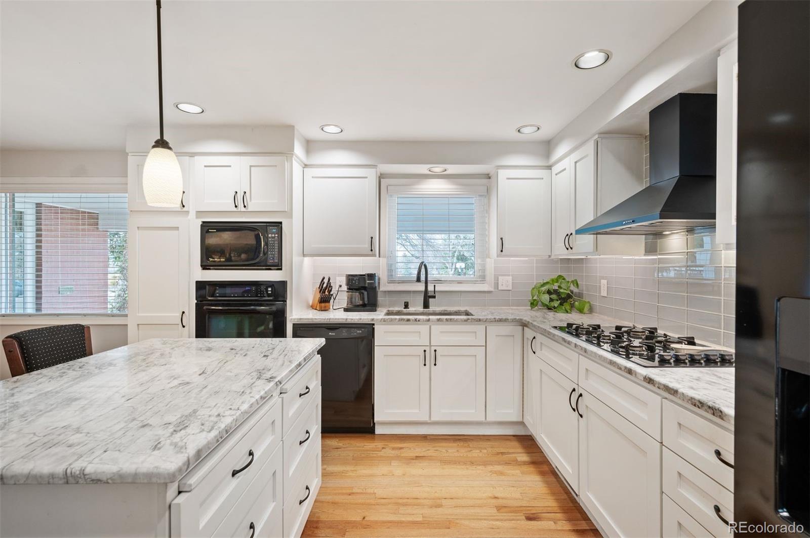 MLS Image #4 for 3450 e easter avenue,centennial, Colorado