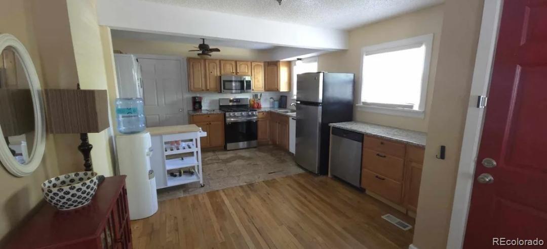 MLS Image #6 for 1925  joliet street,aurora, Colorado