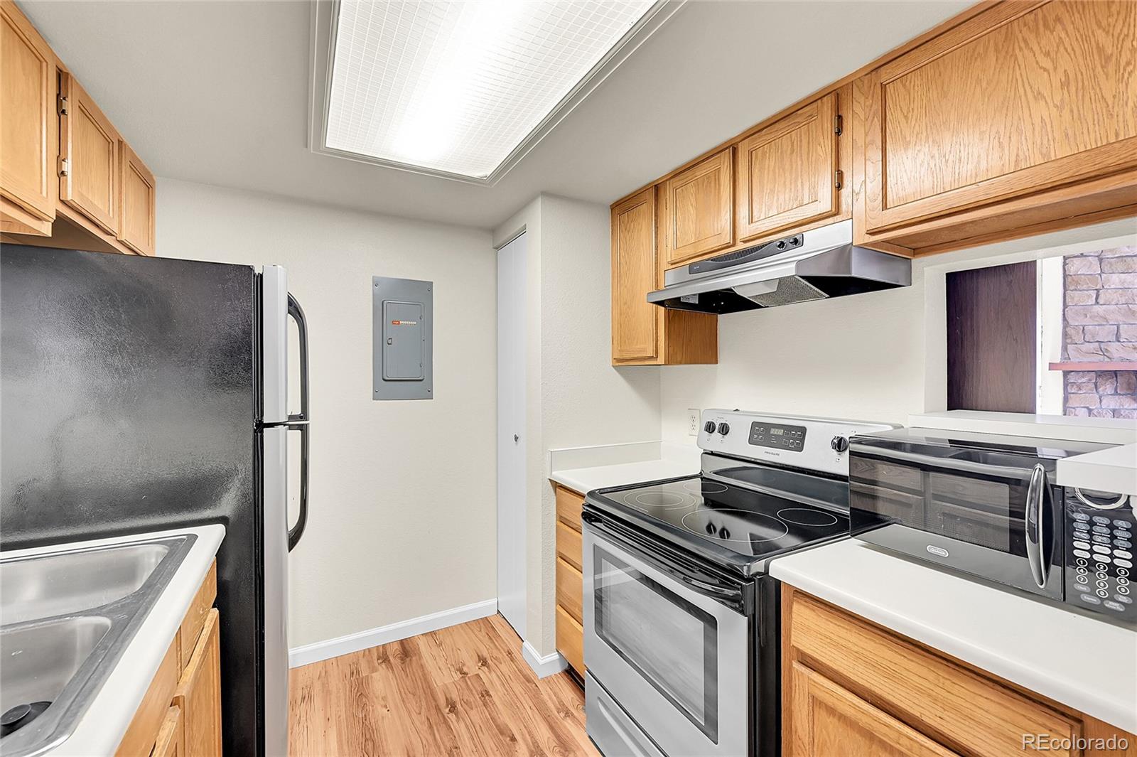 MLS Image #11 for 8335  fairmount drive,denver, Colorado