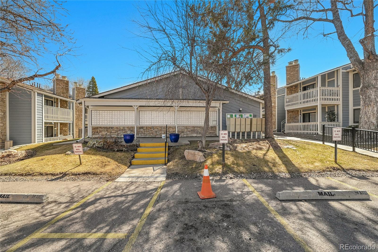 MLS Image #21 for 8335  fairmount drive,denver, Colorado