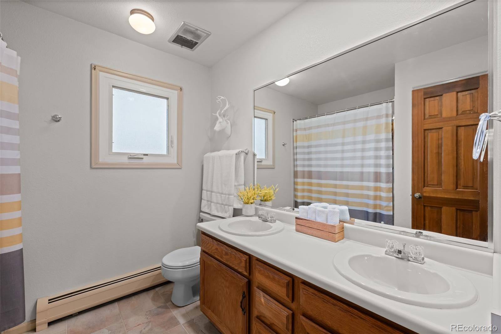 MLS Image #23 for 2090 s gray drive,lakewood, Colorado