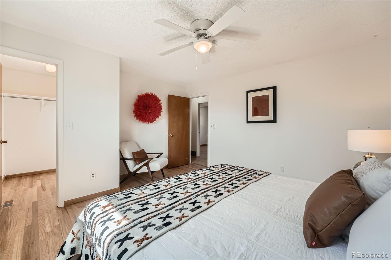 MLS Image #11 for 9256 w euclid avenue,littleton, Colorado