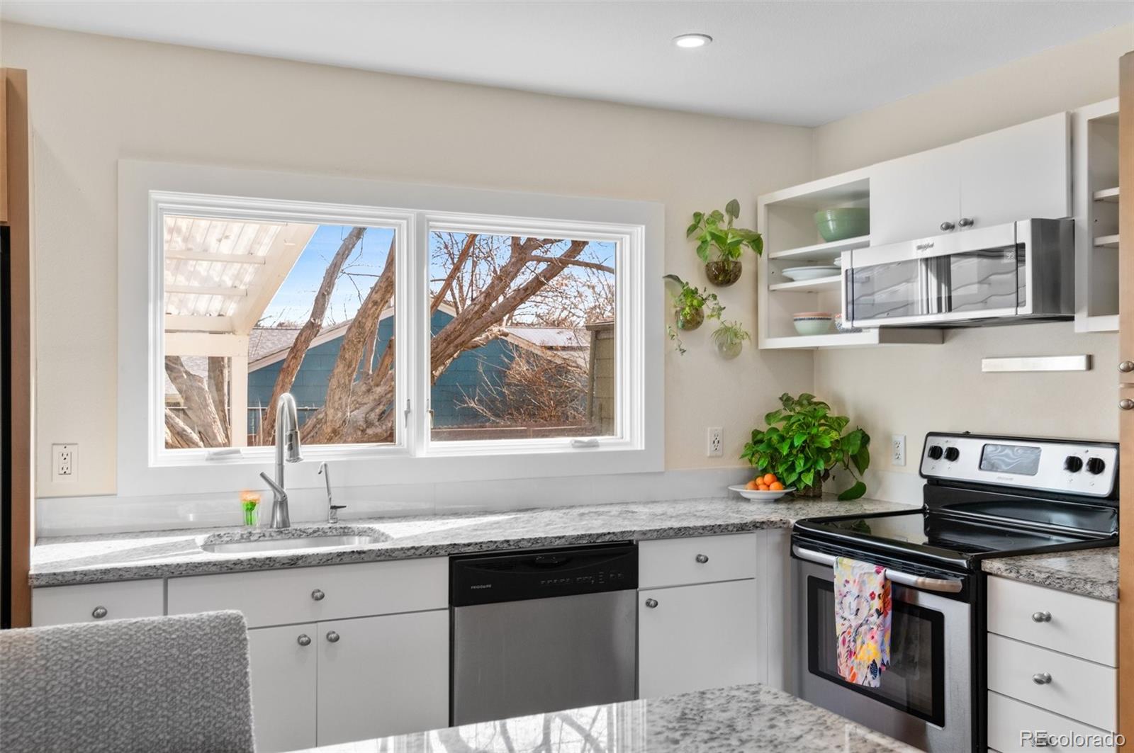 MLS Image #11 for 3256 s glencoe street,denver, Colorado