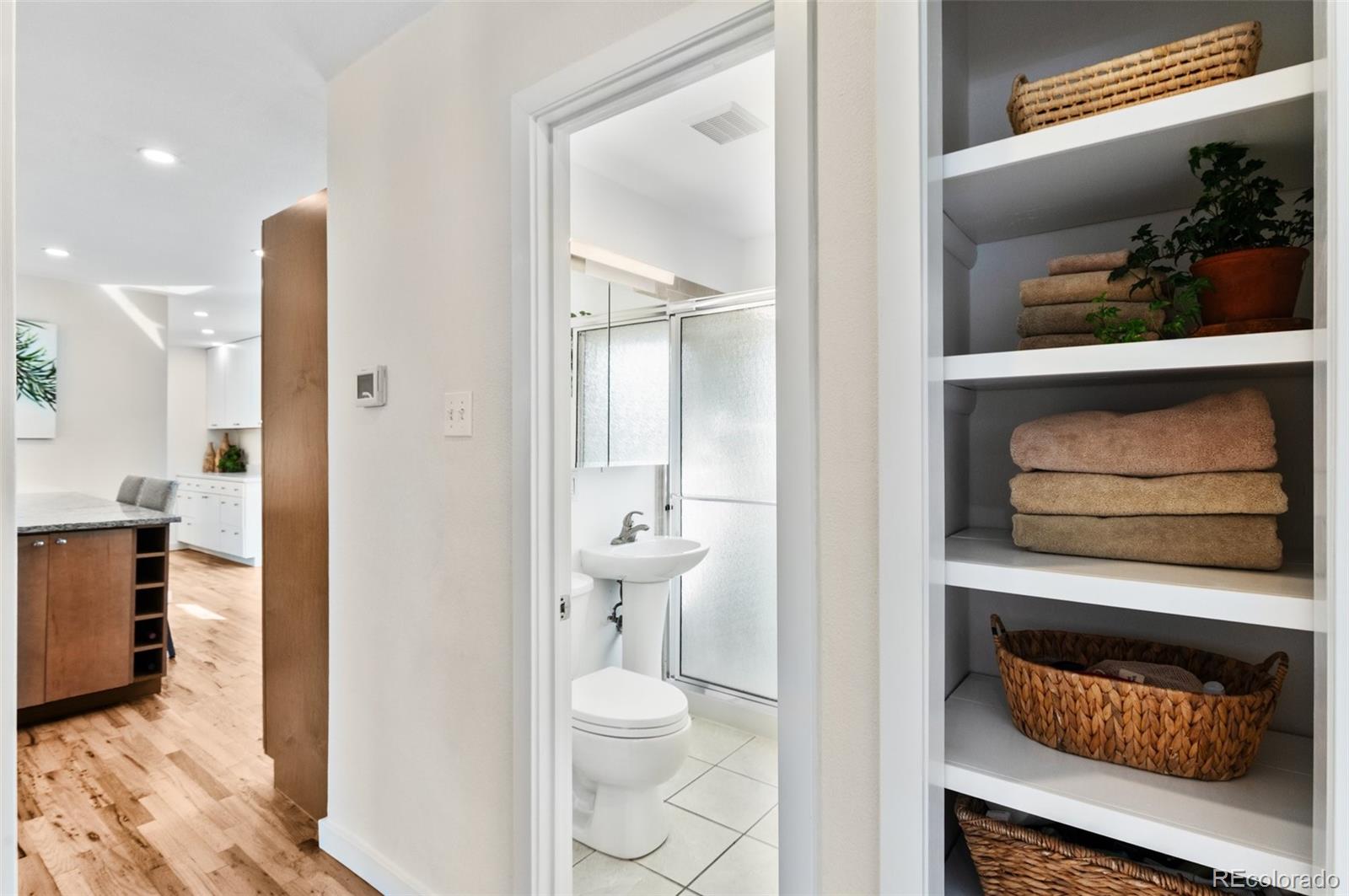 MLS Image #15 for 3256 s glencoe street,denver, Colorado