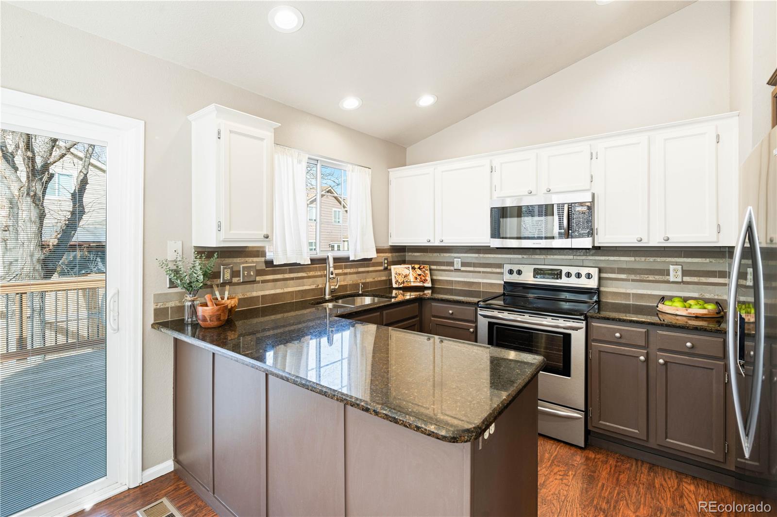 MLS Image #8 for 9905  foxhill circle,highlands ranch, Colorado