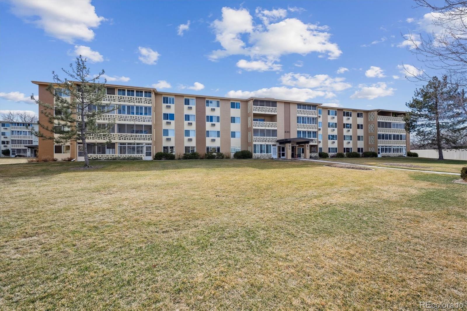 MLS Image #20 for 645 s alton way,denver, Colorado