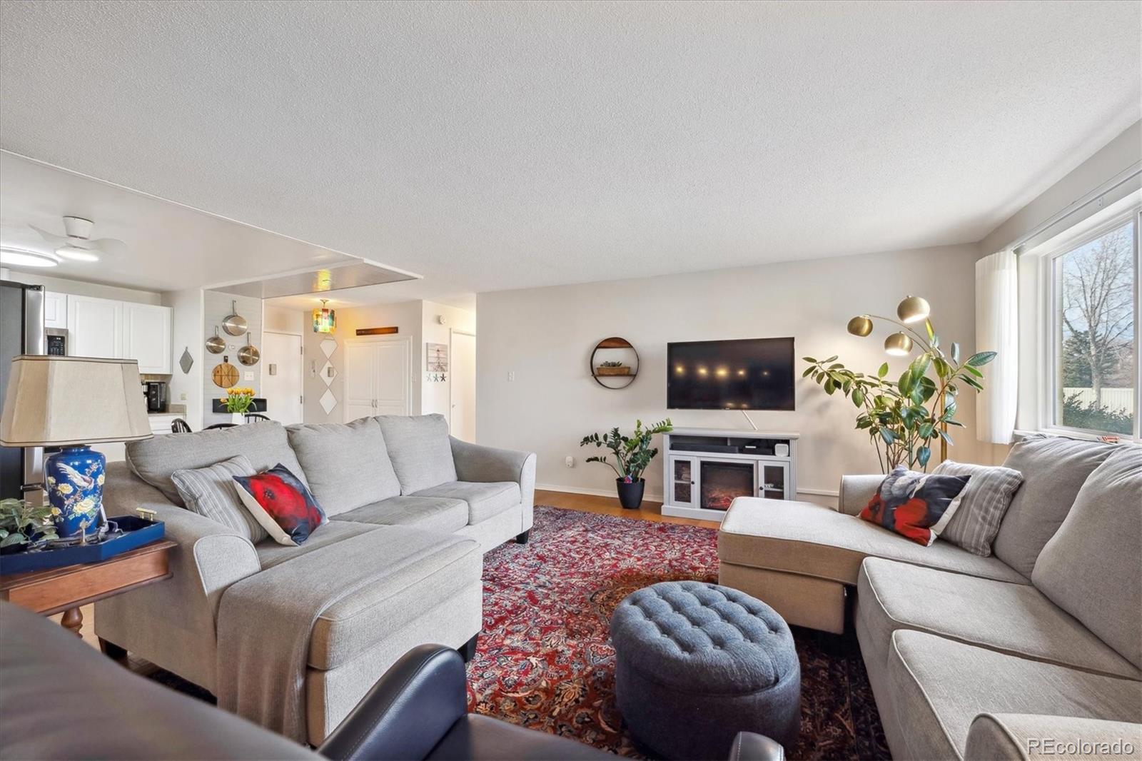 MLS Image #6 for 645 s alton way,denver, Colorado