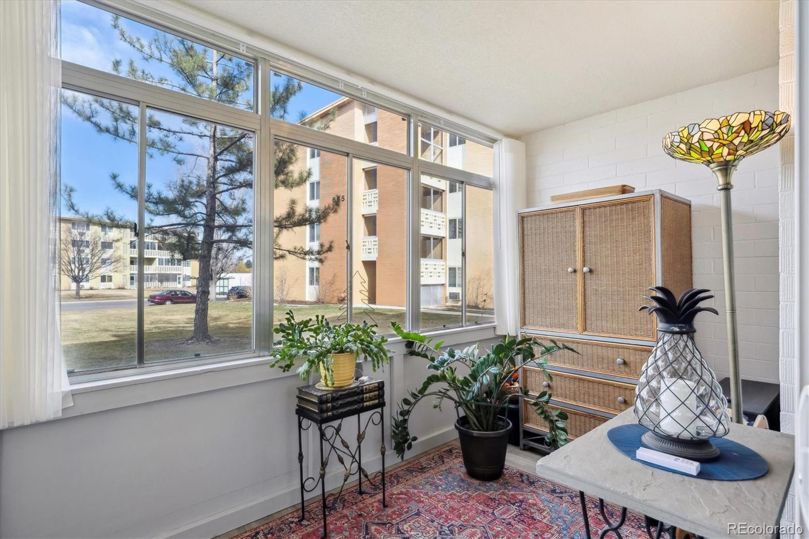 MLS Image #9 for 645 s alton way,denver, Colorado