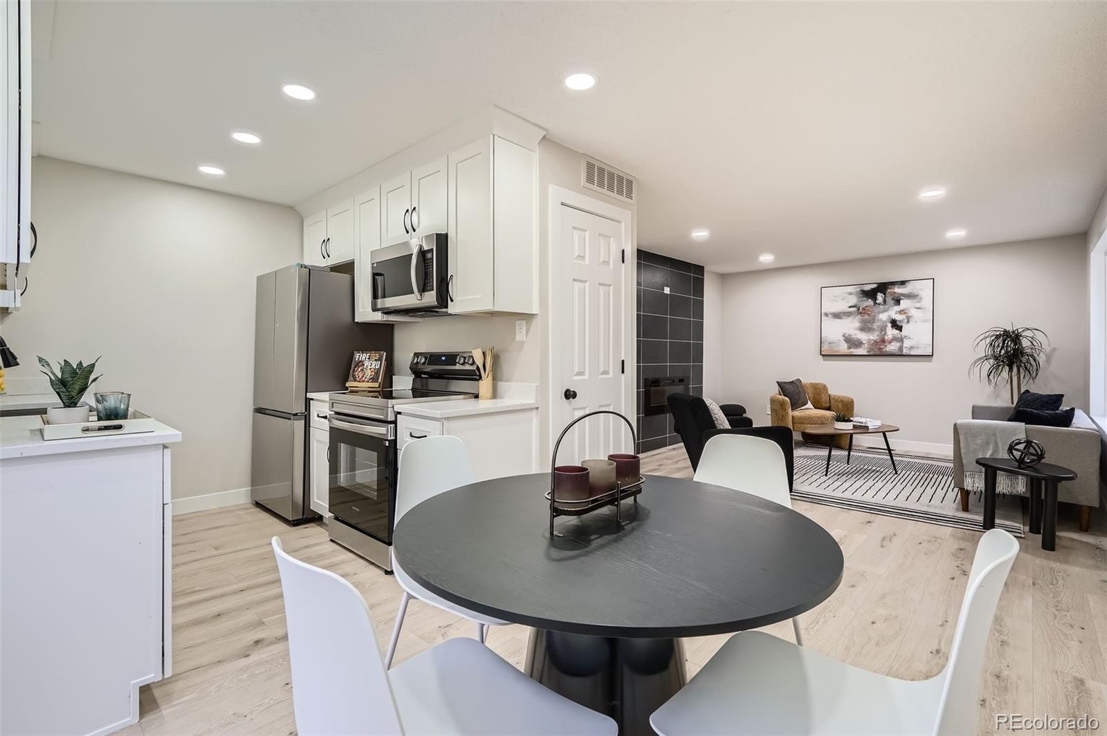 MLS Image #8 for 17443 e temple drive,aurora, Colorado