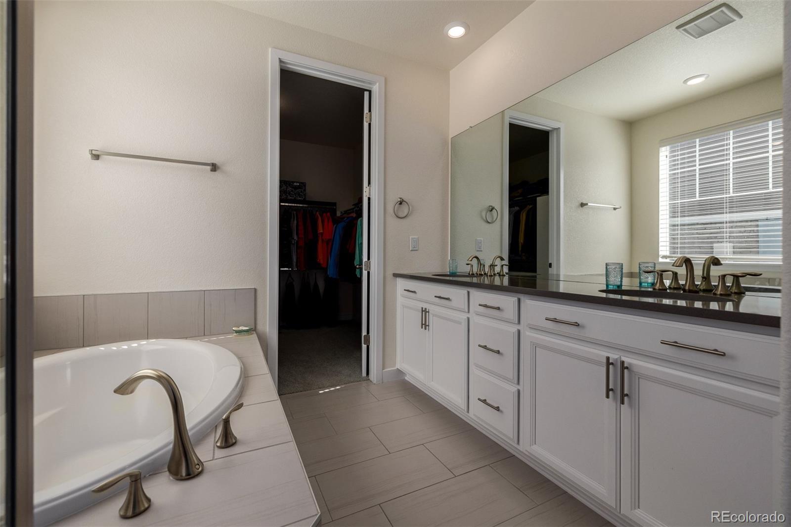 MLS Image #20 for 8230 s white crow street,aurora, Colorado