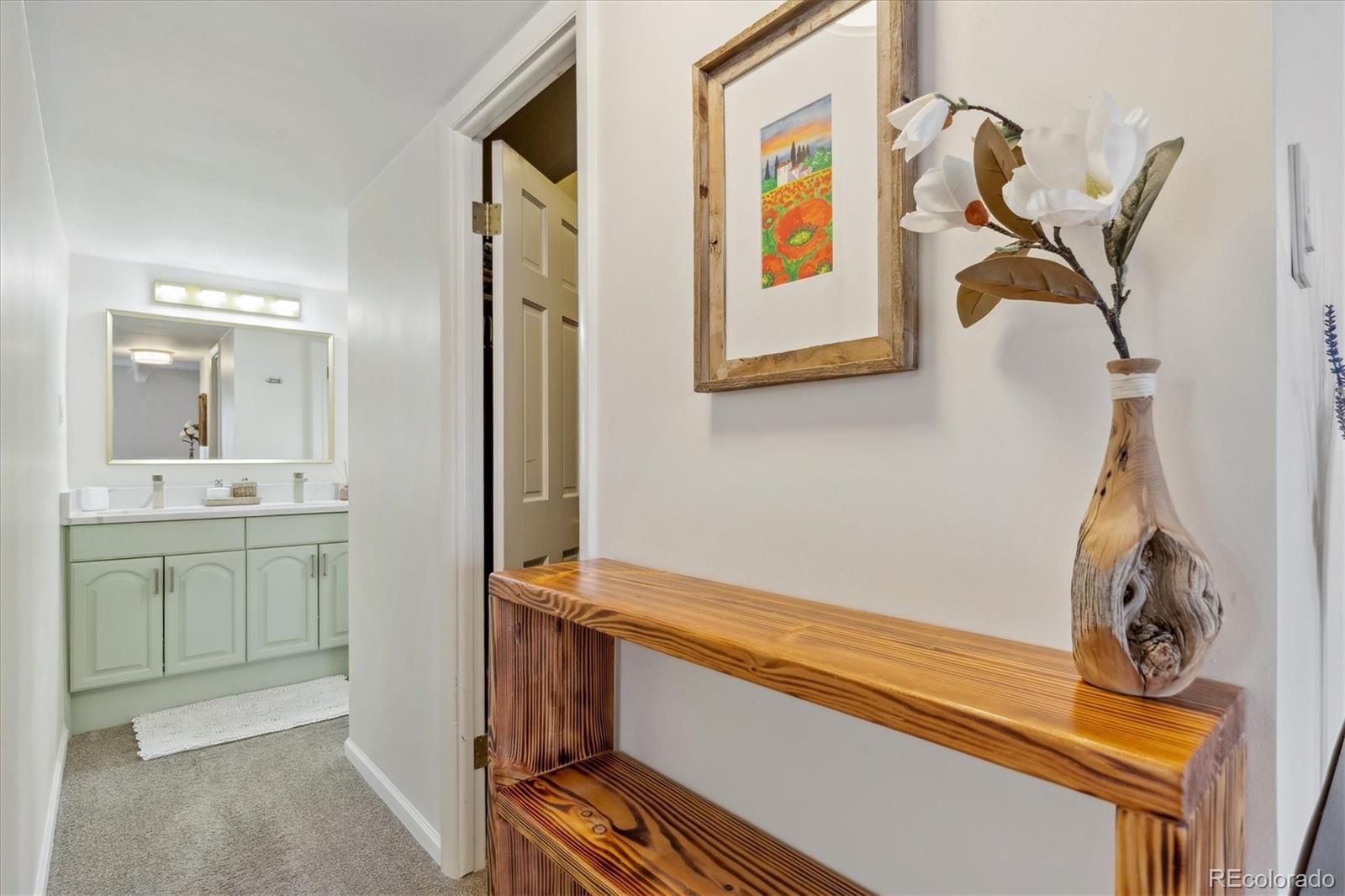 MLS Image #14 for 33 n corona street 401,denver, Colorado