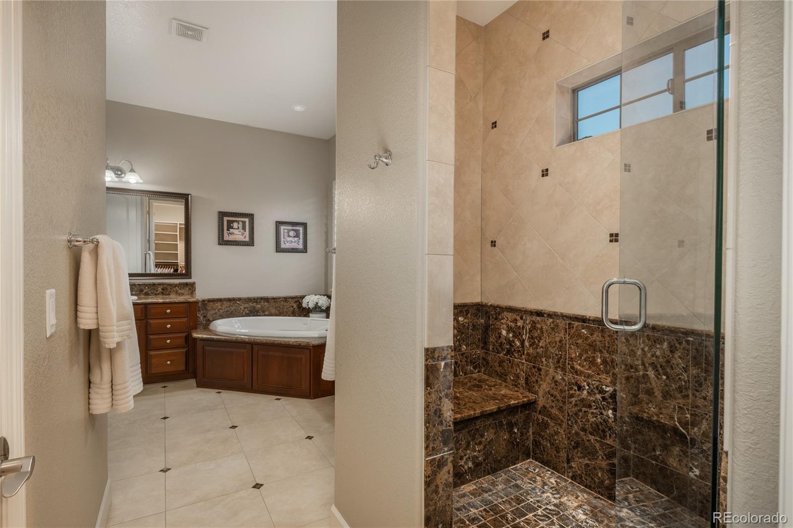 MLS Image #22 for 10693  mountaingate court,highlands ranch, Colorado