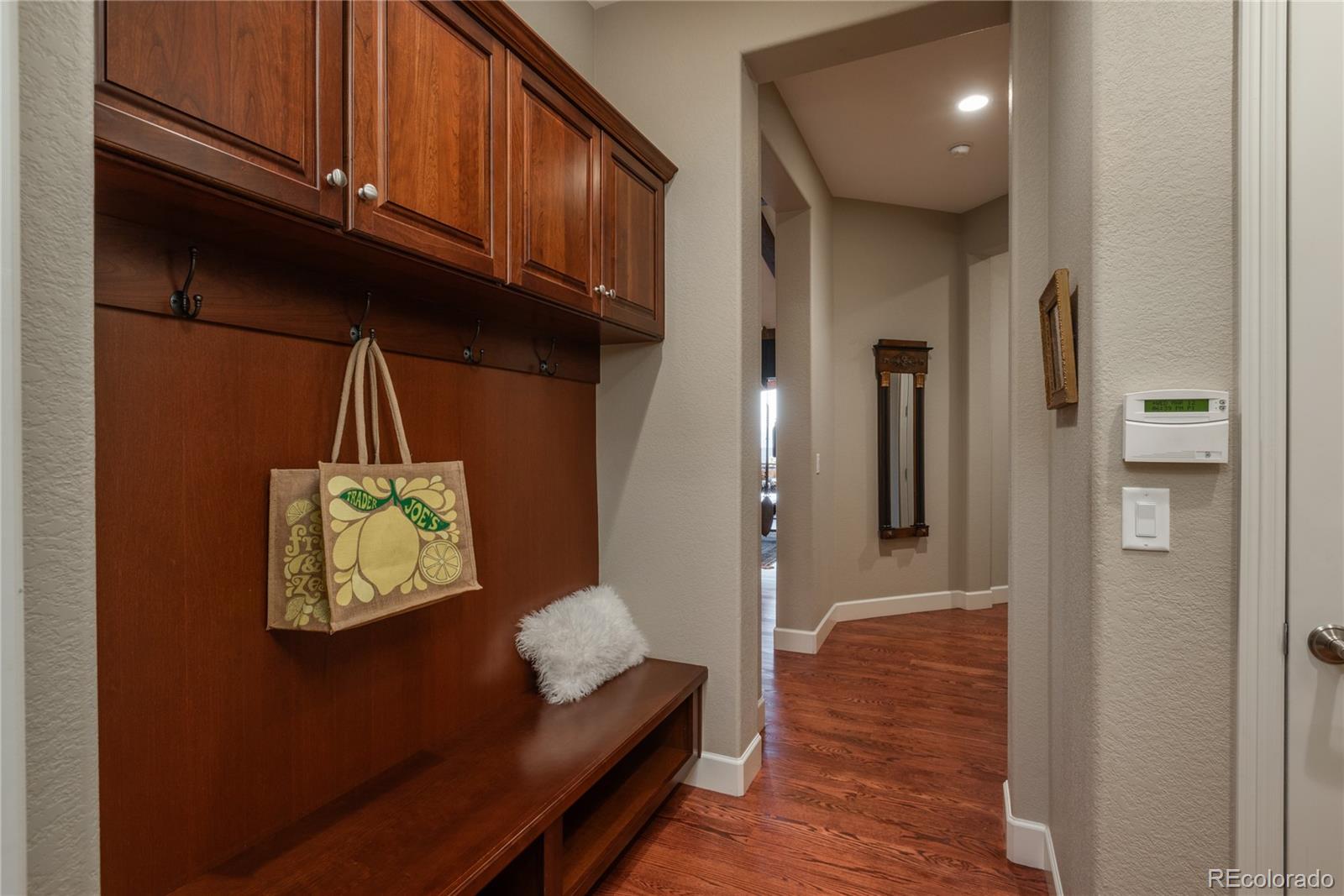 MLS Image #26 for 10693  mountaingate court,highlands ranch, Colorado
