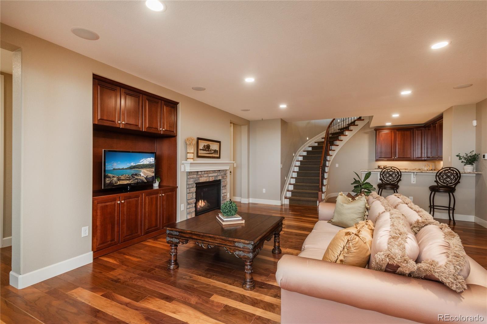 MLS Image #32 for 10693  mountaingate court,highlands ranch, Colorado