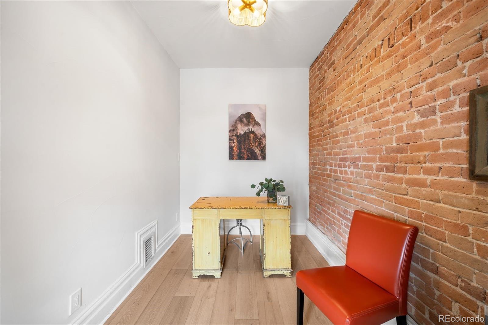 MLS Image #16 for 245 w 4th avenue,denver, Colorado