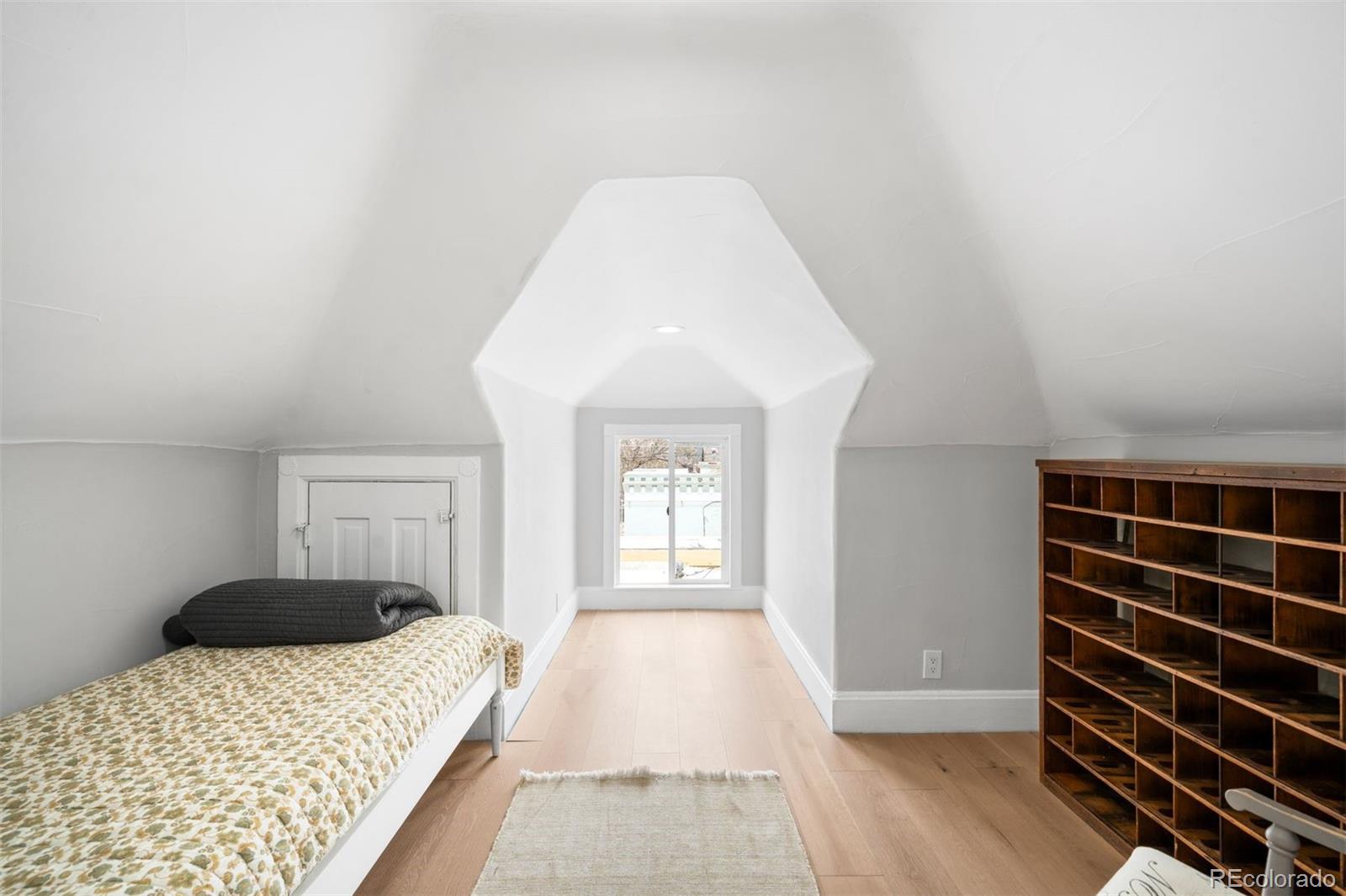 MLS Image #25 for 245 w 4th avenue,denver, Colorado