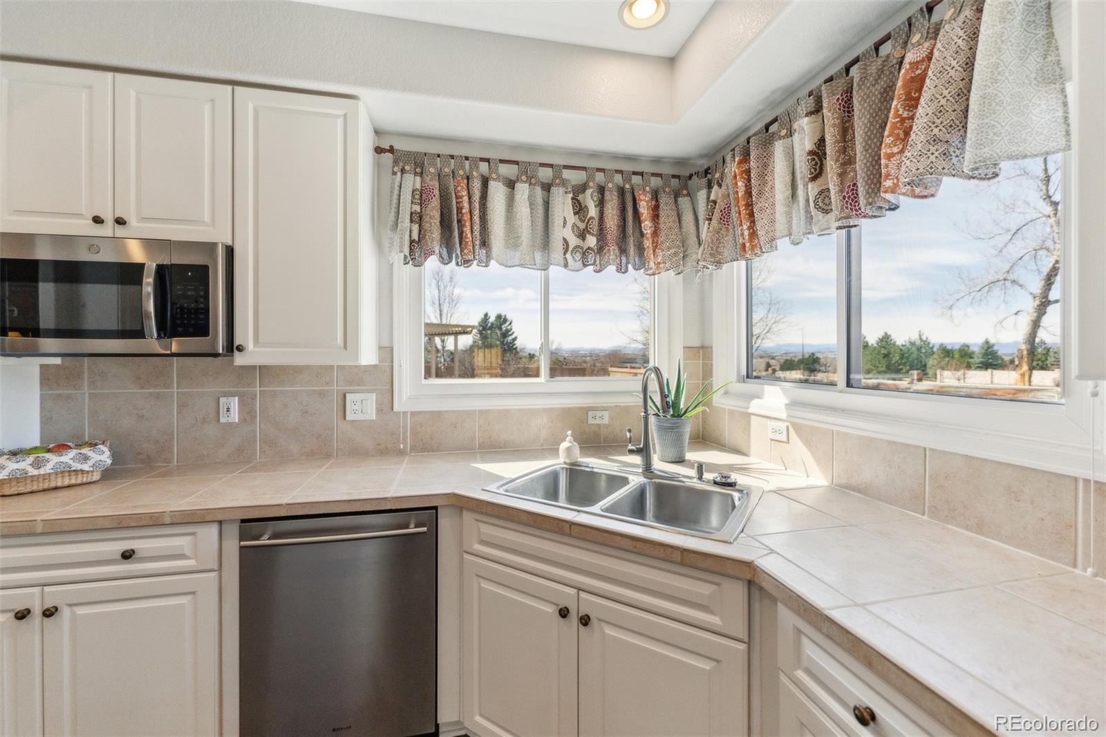 MLS Image #7 for 15407 e crestline place,centennial, Colorado