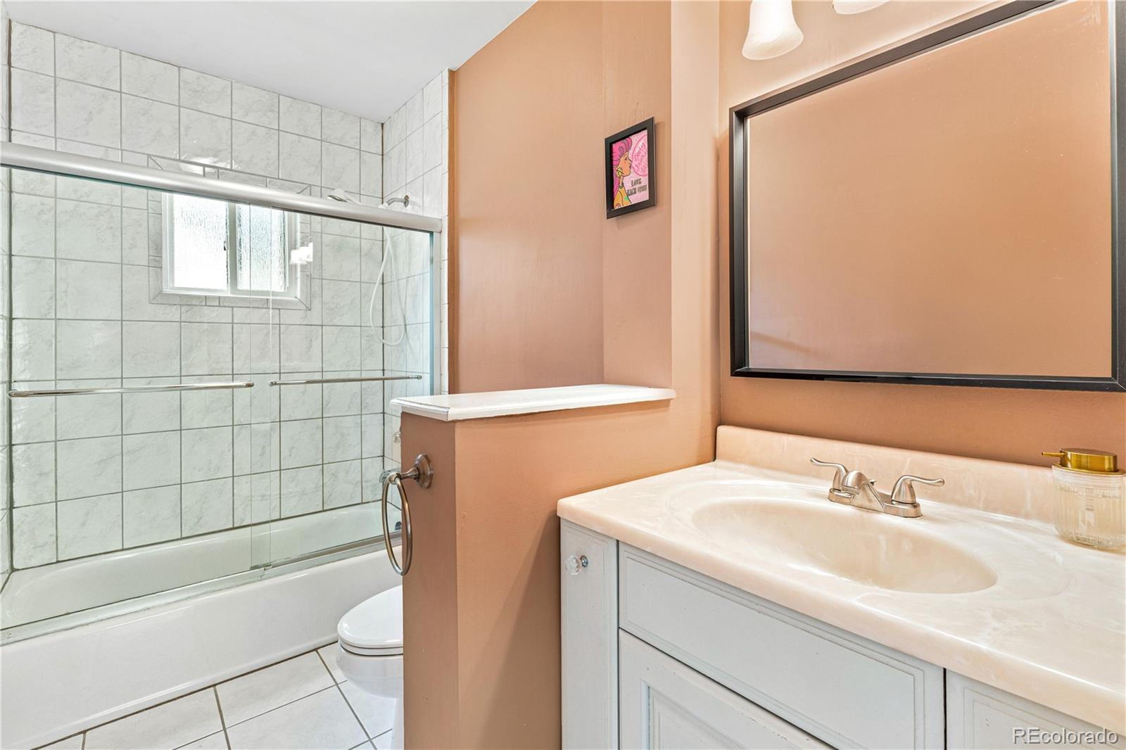 MLS Image #7 for 4477 s pennsylvania street,englewood, Colorado