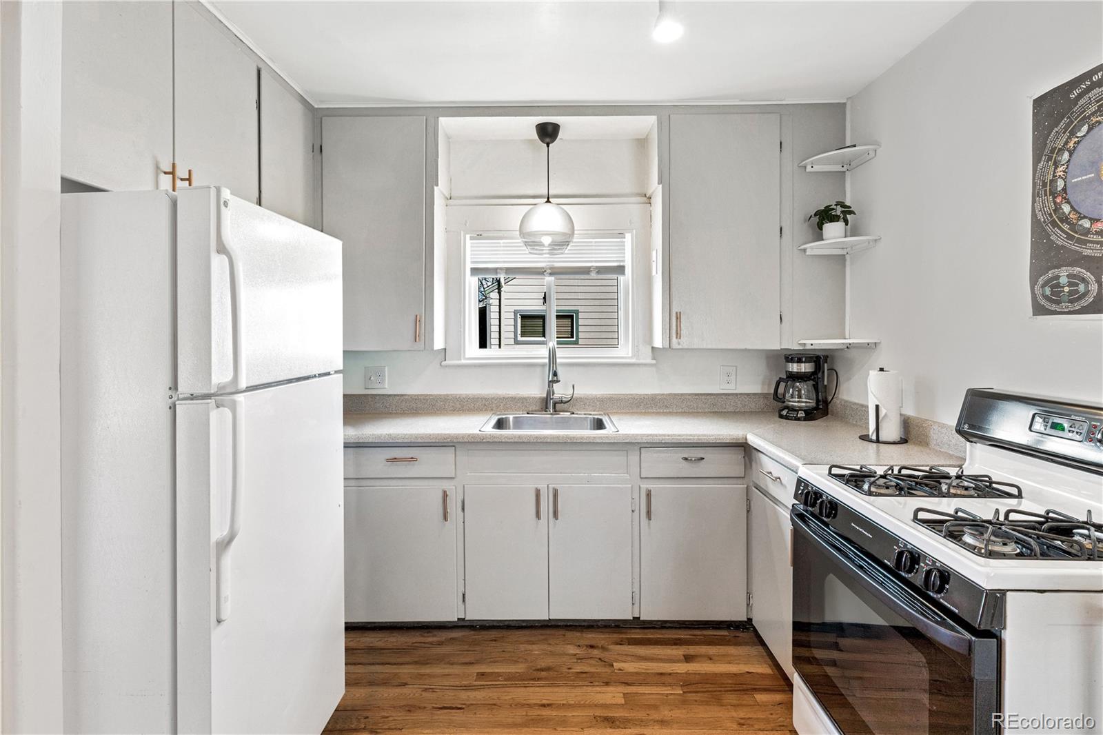 MLS Image #9 for 4477 s pennsylvania street,englewood, Colorado