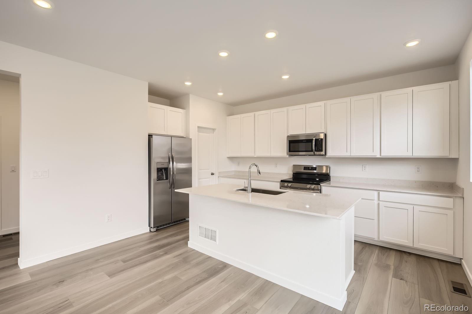 MLS Image #2 for 4283  shirley drive,johnstown, Colorado