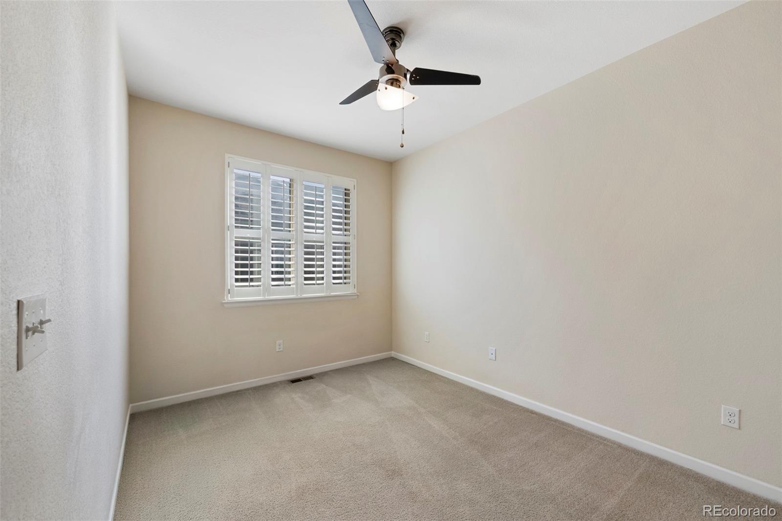 MLS Image #10 for 558 e dry creek place,littleton, Colorado