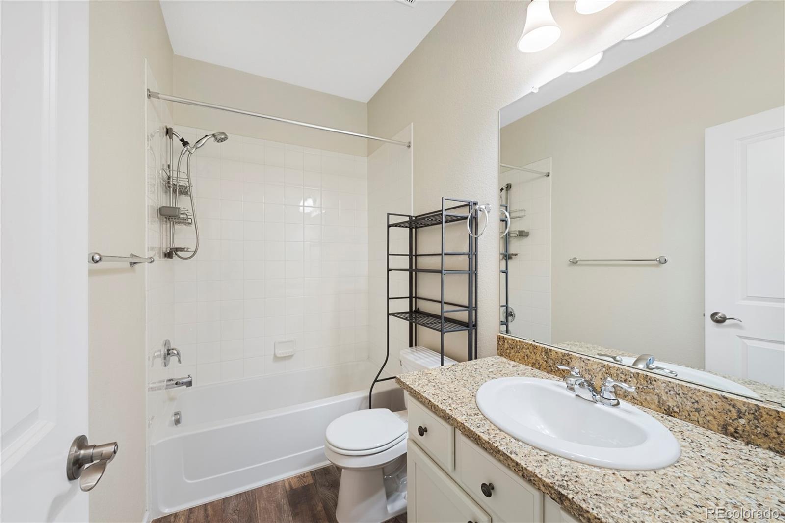 MLS Image #11 for 558 e dry creek place,littleton, Colorado