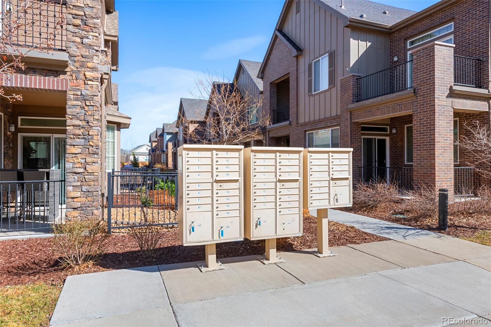 MLS Image #15 for 558 e dry creek place,littleton, Colorado