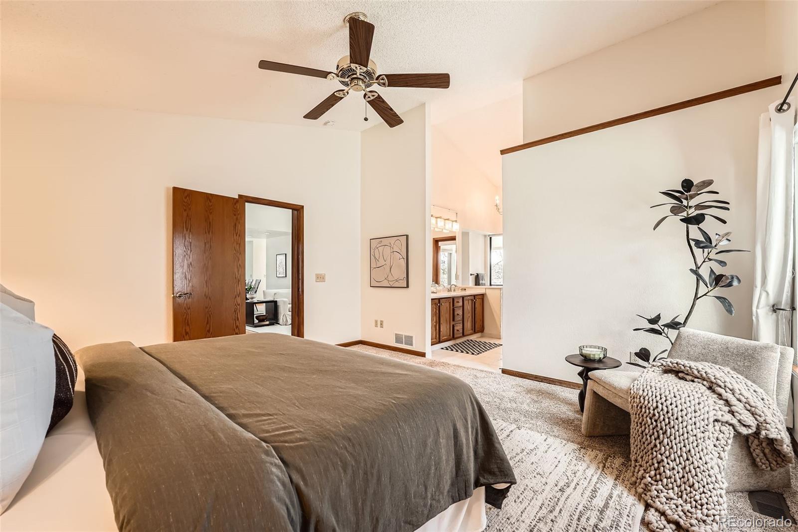 MLS Image #13 for 1408 w briarwood avenue,littleton, Colorado