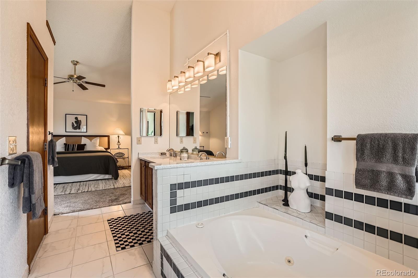 MLS Image #14 for 1408 w briarwood avenue,littleton, Colorado