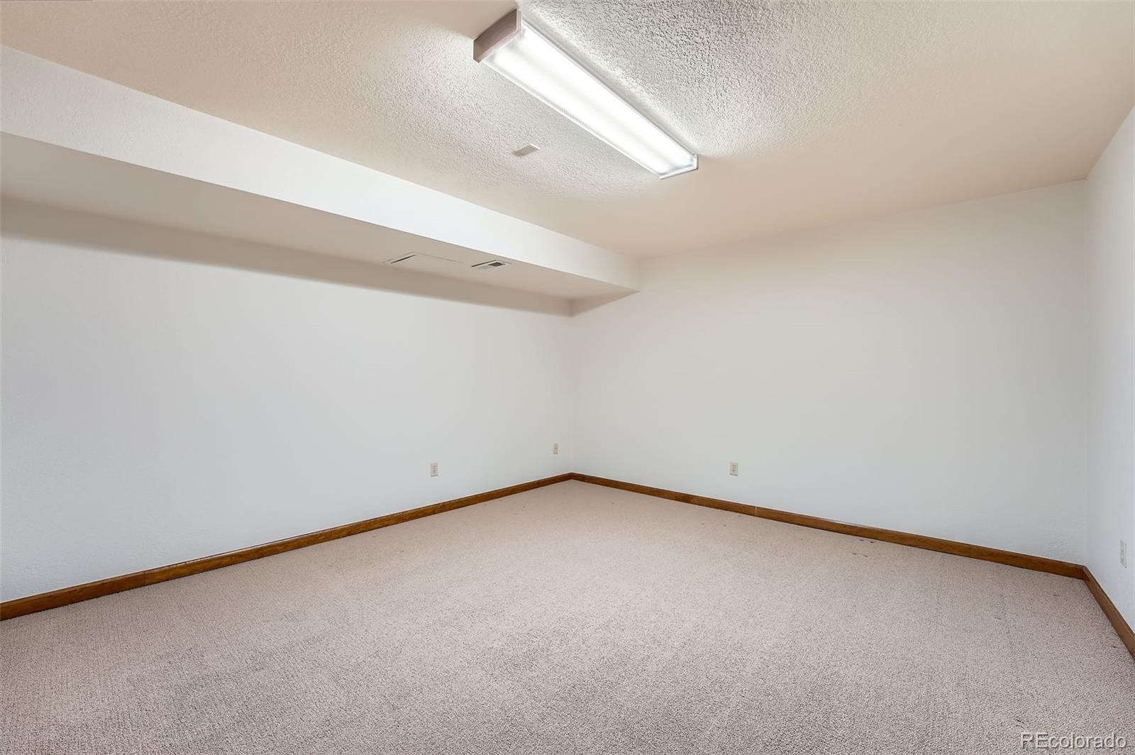 MLS Image #23 for 1408 w briarwood avenue,littleton, Colorado