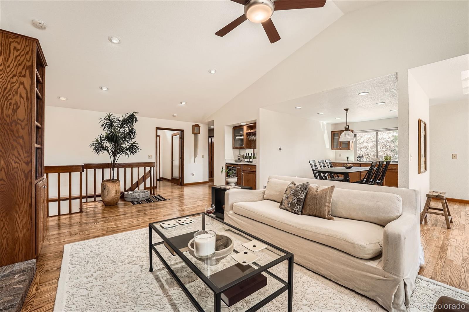 MLS Image #4 for 1408 w briarwood avenue,littleton, Colorado
