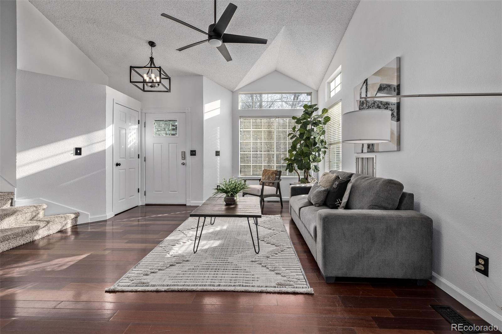 MLS Image #3 for 7586  halleys drive,littleton, Colorado
