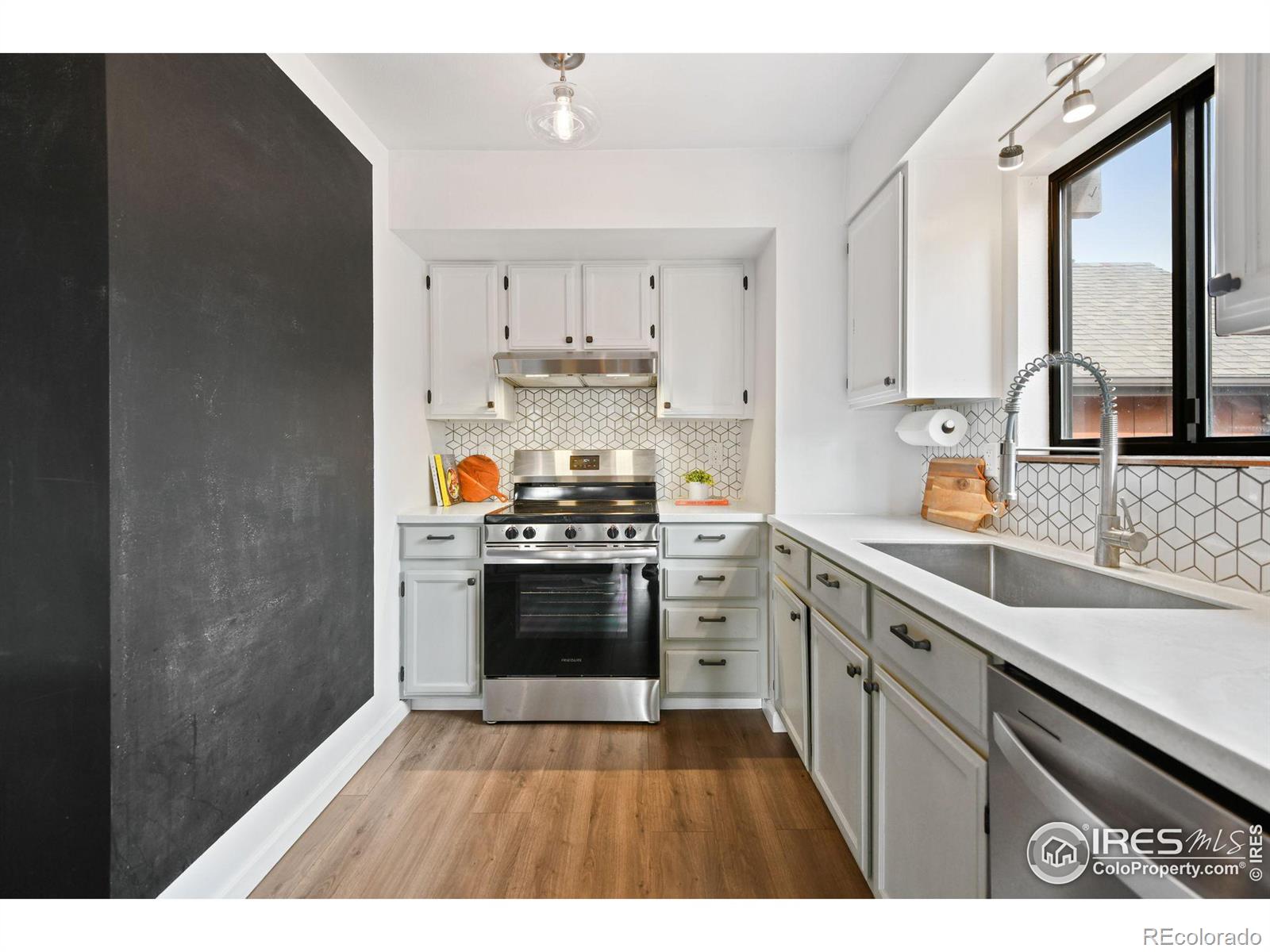 MLS Image #9 for 1935  waters edge street,fort collins, Colorado