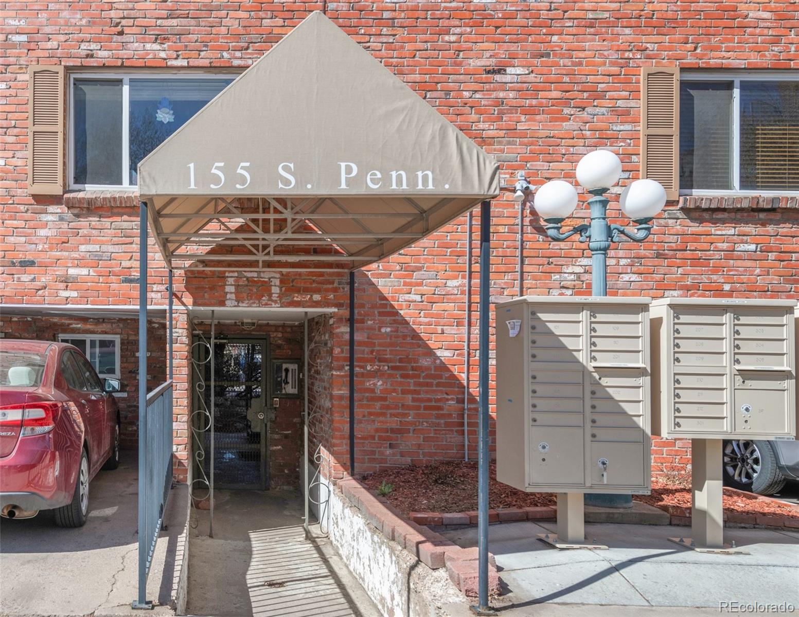 MLS Image #26 for 155 s pennsylvania street,denver, Colorado