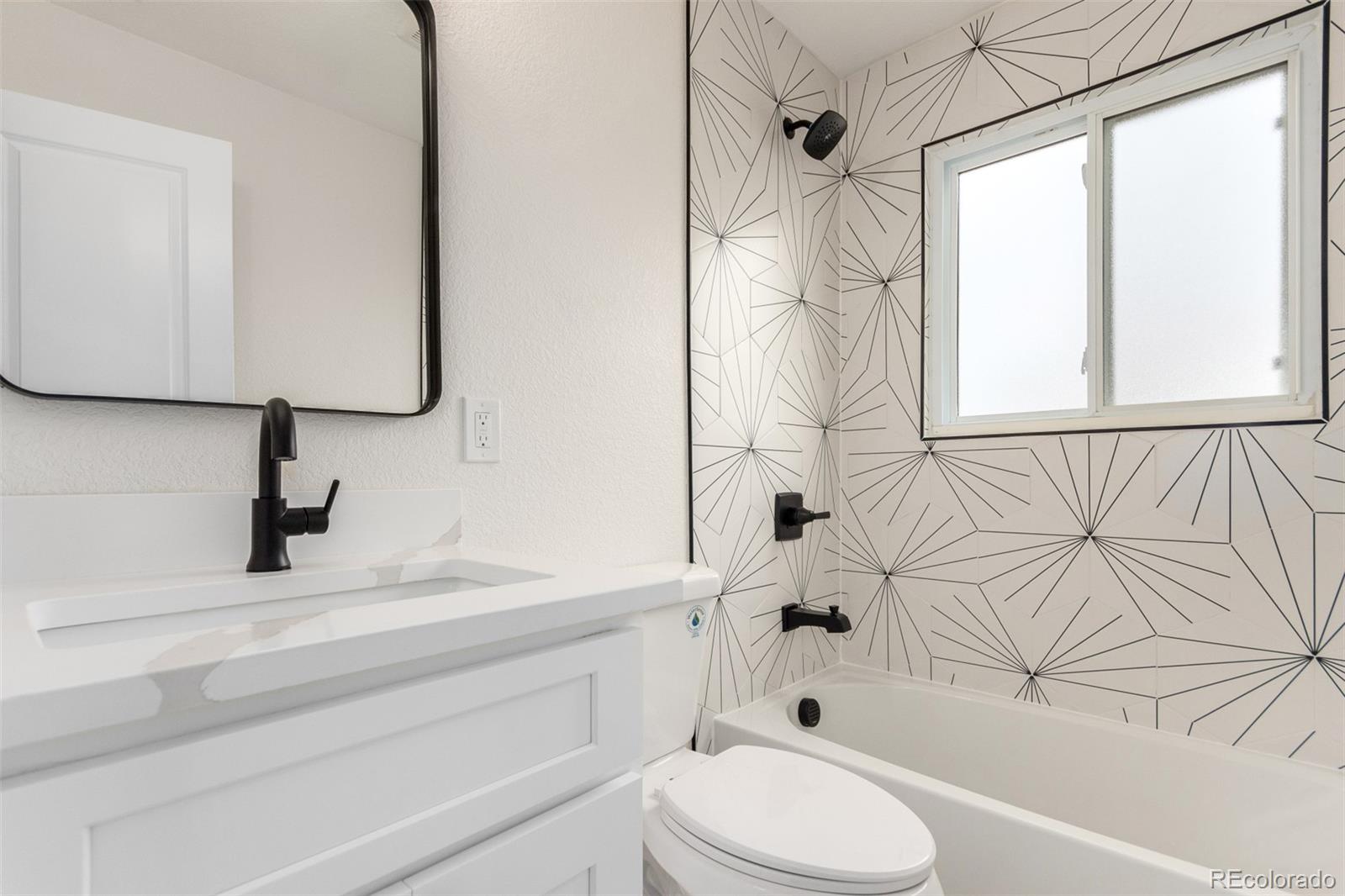 MLS Image #13 for 855  newark street,aurora, Colorado