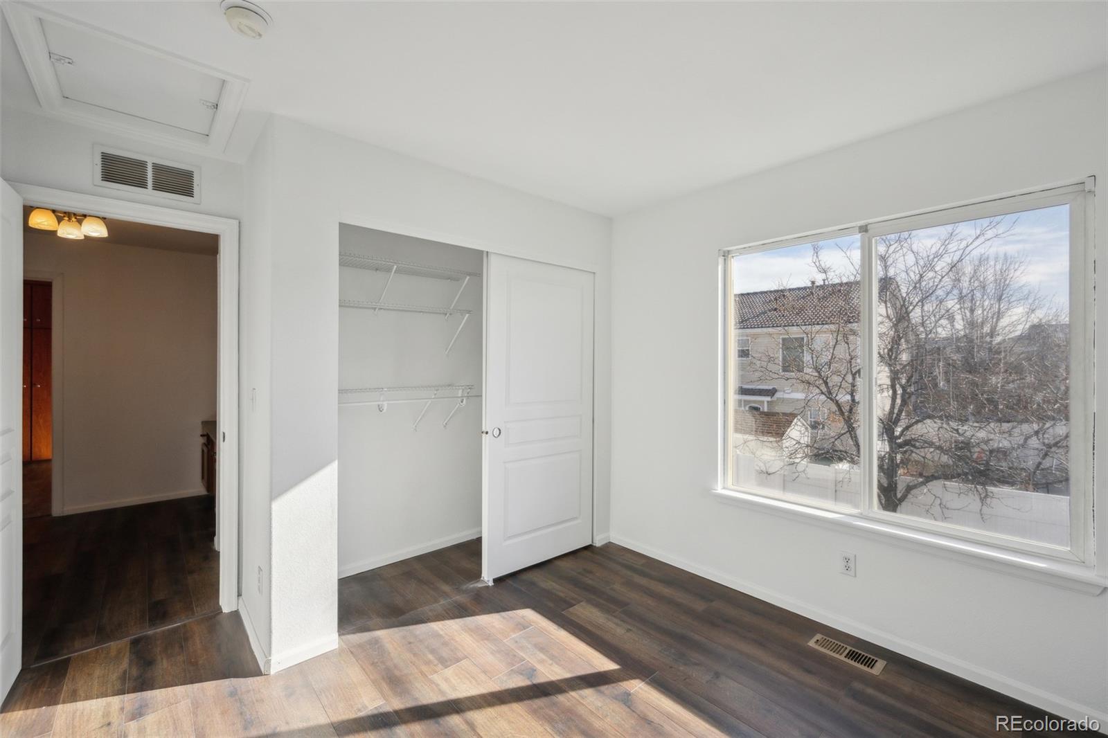 MLS Image #16 for 5202  cathay street,denver, Colorado