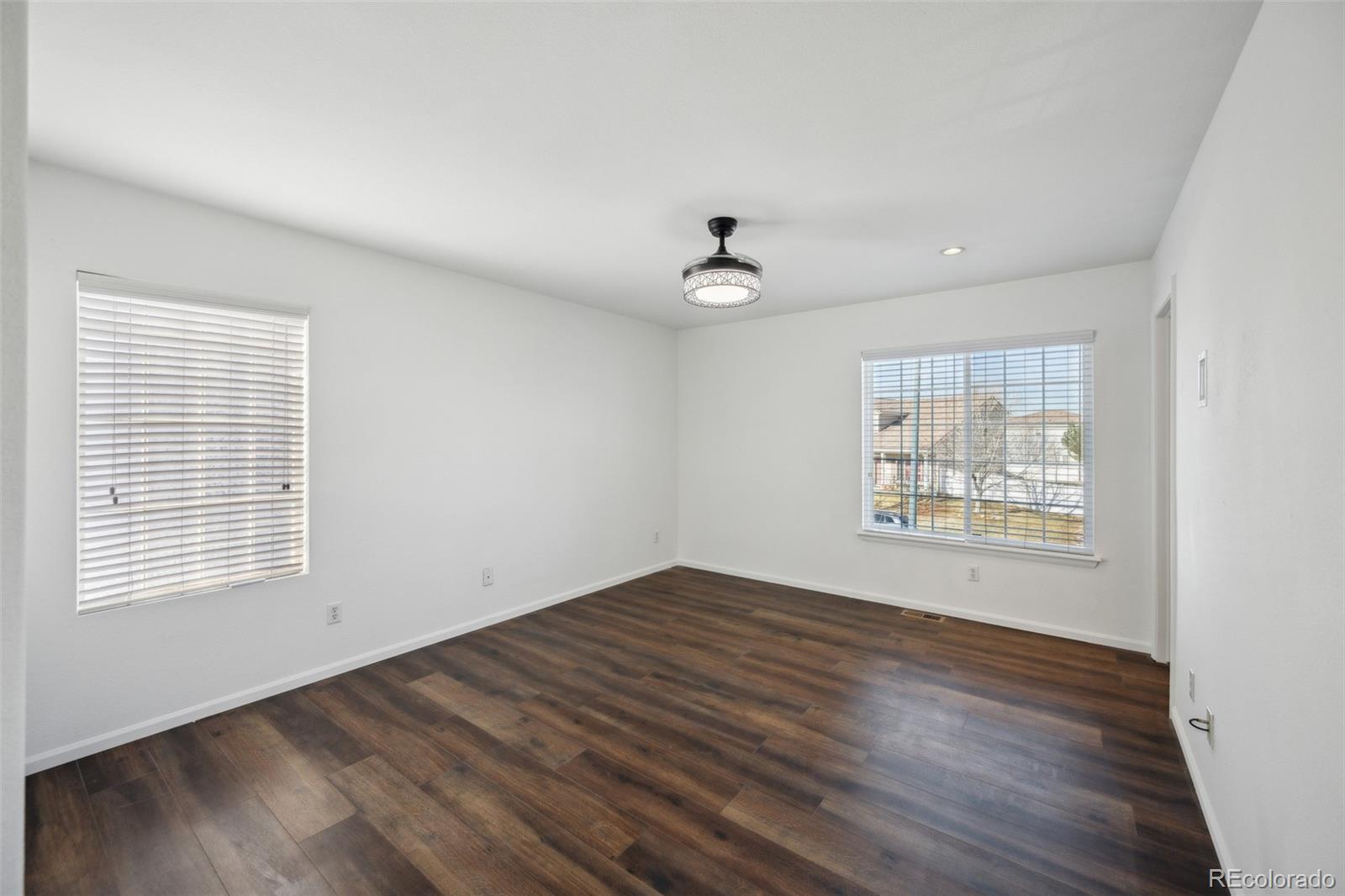 MLS Image #17 for 5202  cathay street,denver, Colorado