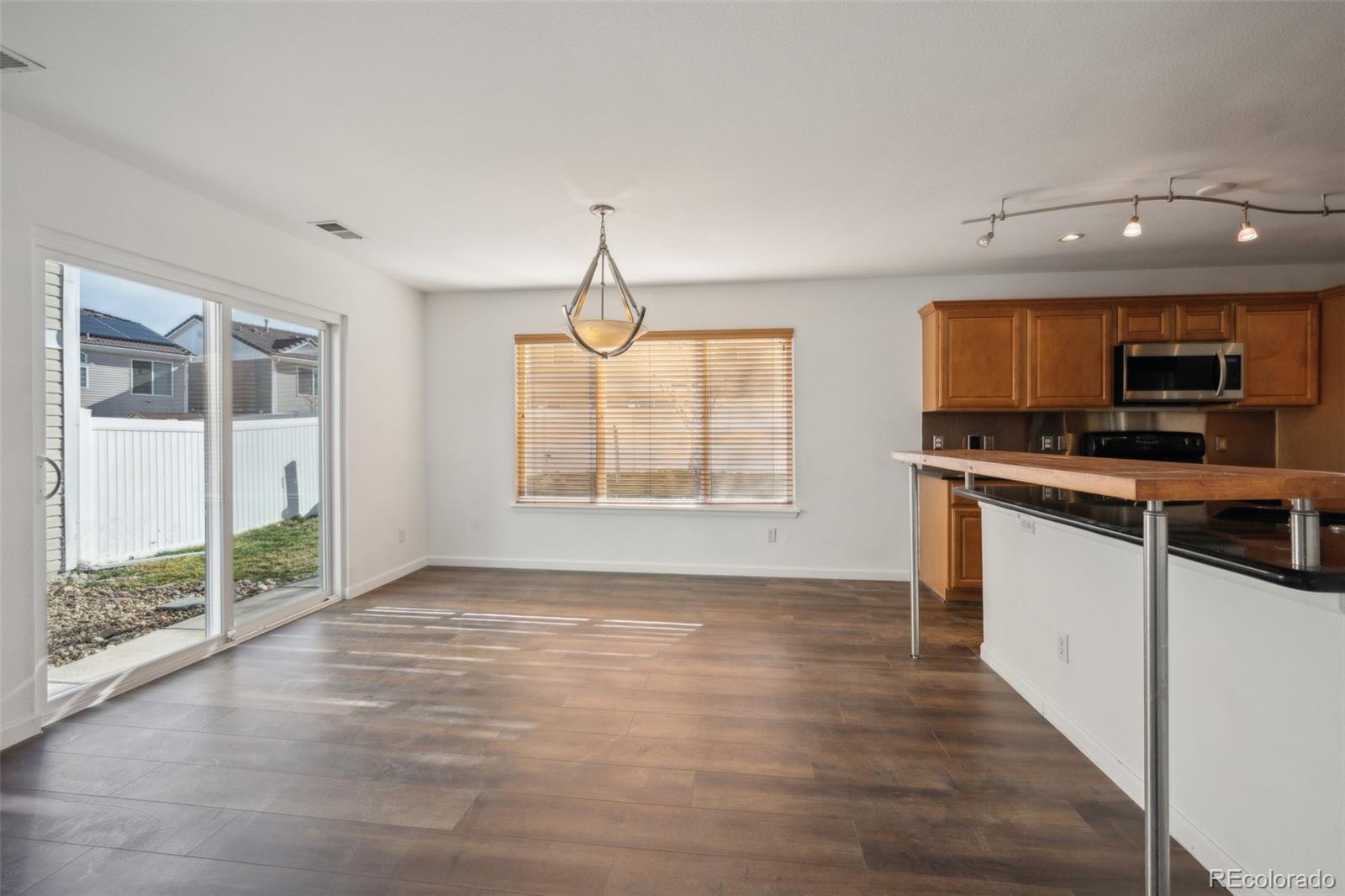MLS Image #4 for 5202  cathay street,denver, Colorado