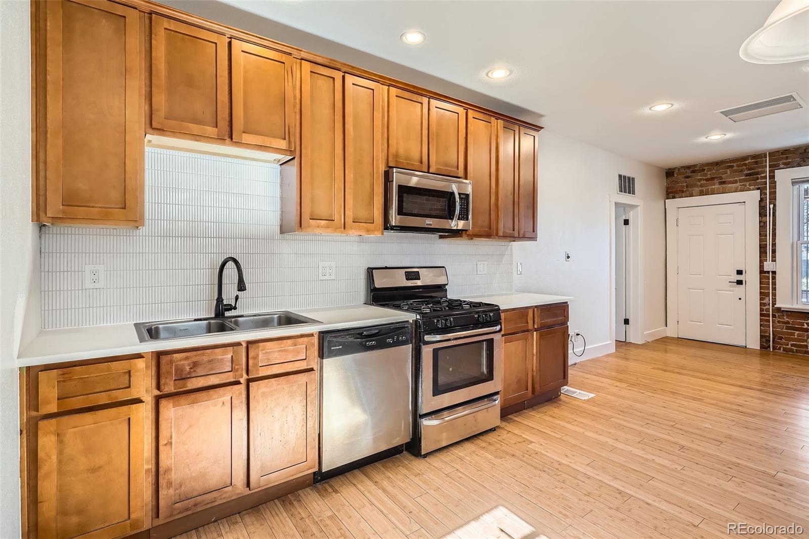MLS Image #12 for 3357 n williams street,denver, Colorado