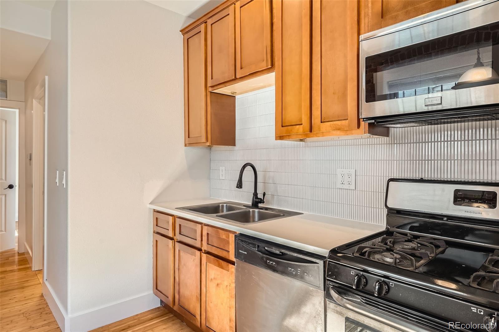 MLS Image #15 for 3357 n williams street,denver, Colorado